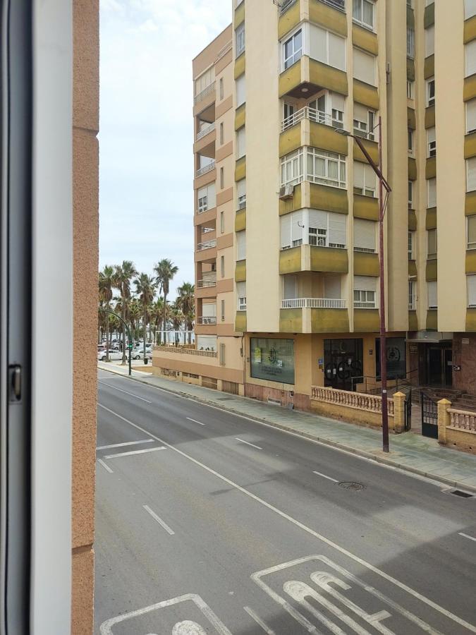 El Rinconcito Cubano En La Playa Apartment Almeria Exterior photo